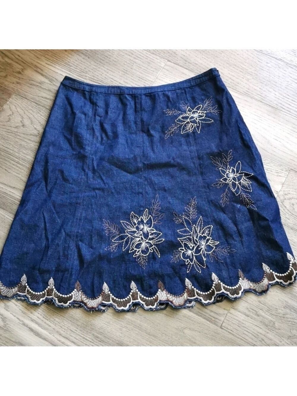 Tribal Denim Cottagecore Embroidered Bohowestern A line skirt. EUC size 12
